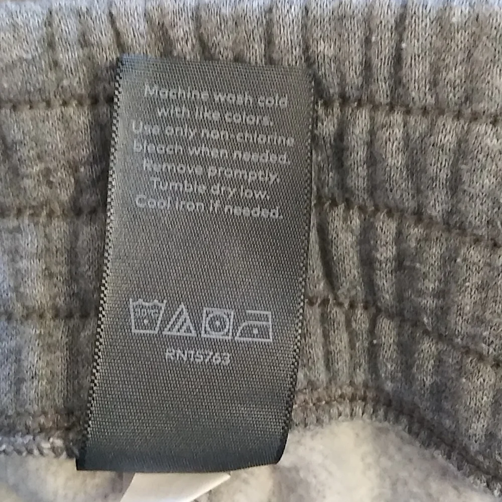 Boys bundle of Gymboree Tshirt size 10 & Champion Grey sweats joggers size 10/12 - Picture 10 of 10